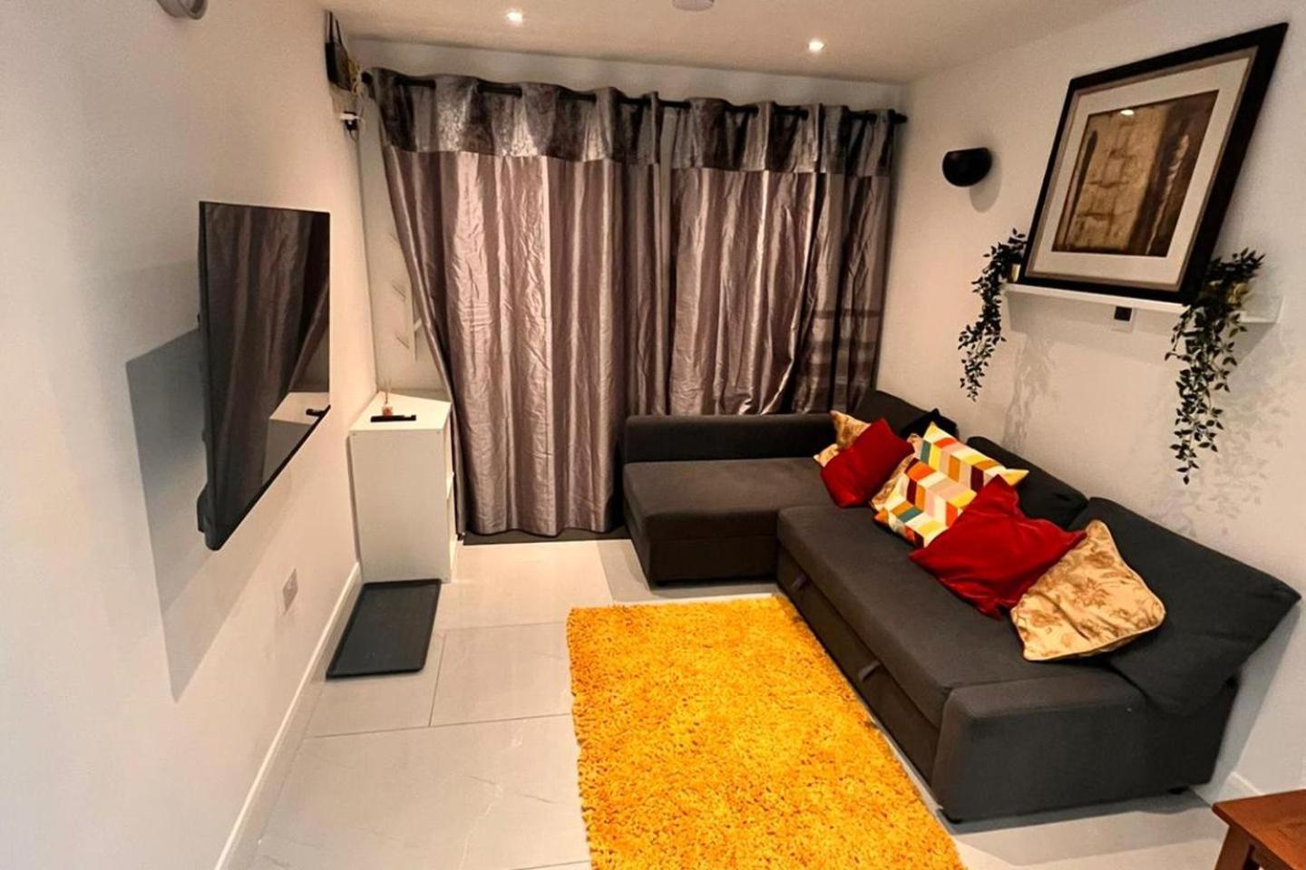 1bedhouse- London-sleeps 4- Close To Attractions Londres