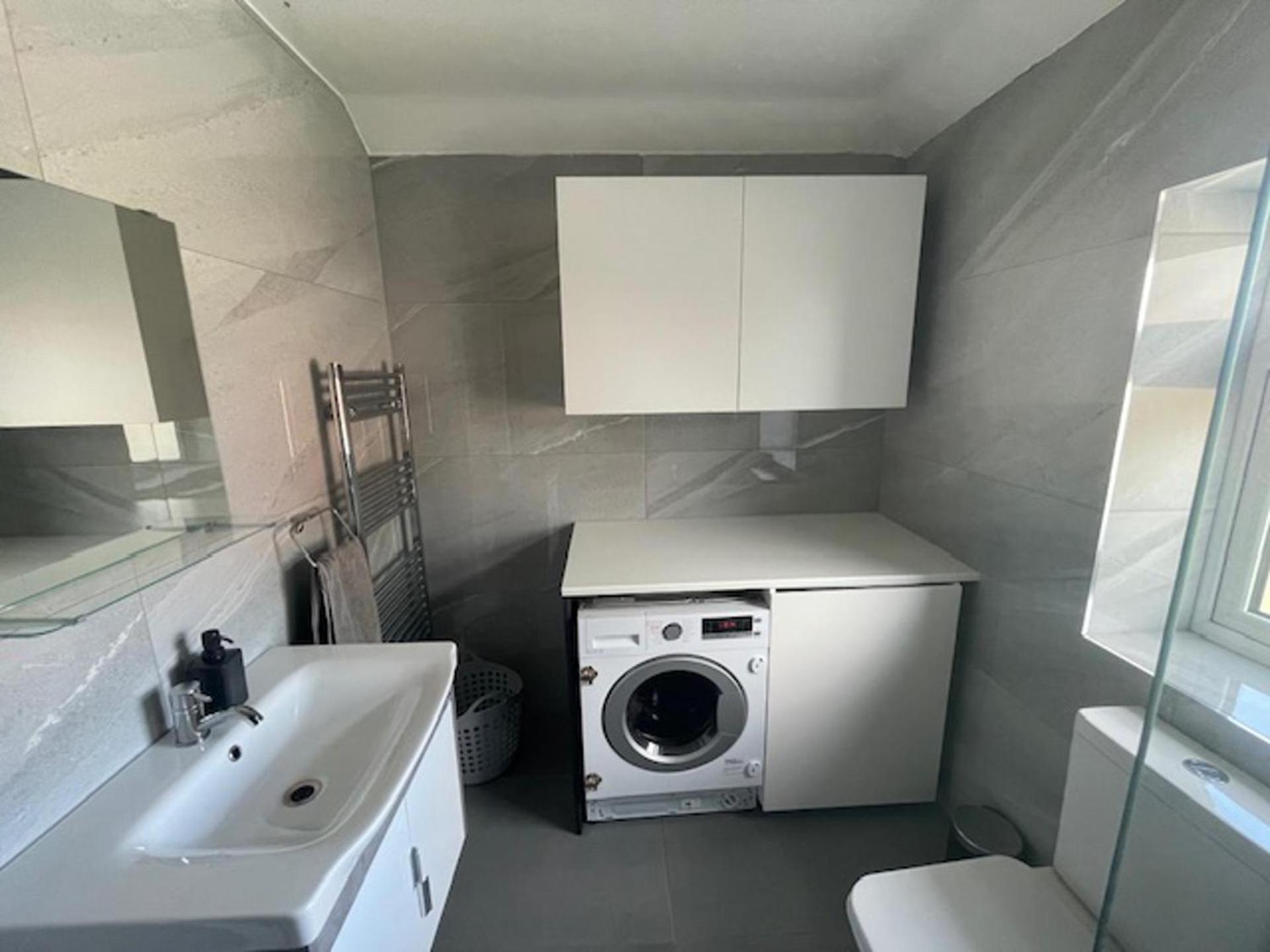 Сasa de vacaciones 1bedhouse- London-sleeps 4- Close To Attractions Londres